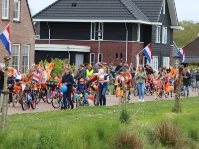 Koningsdag Niekerk Oldekerk Faan